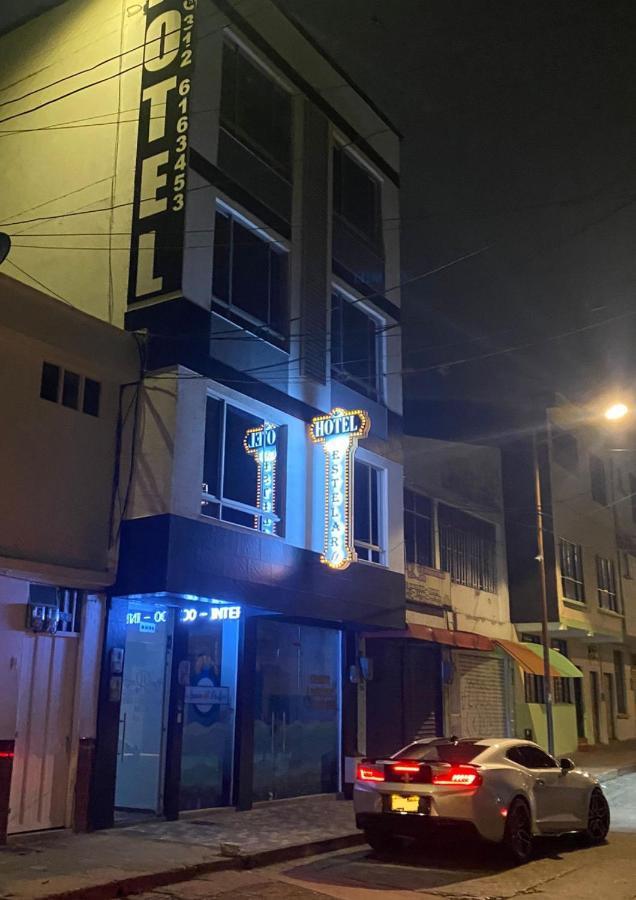 Hotel Cafe Estrella Armenia  Zewnętrze zdjęcie