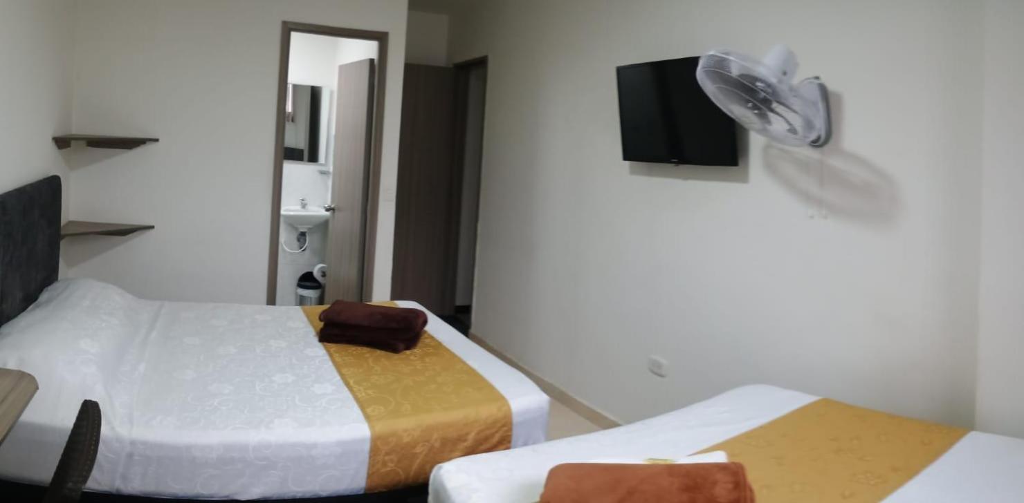 Hotel Cafe Estrella Armenia  Zewnętrze zdjęcie