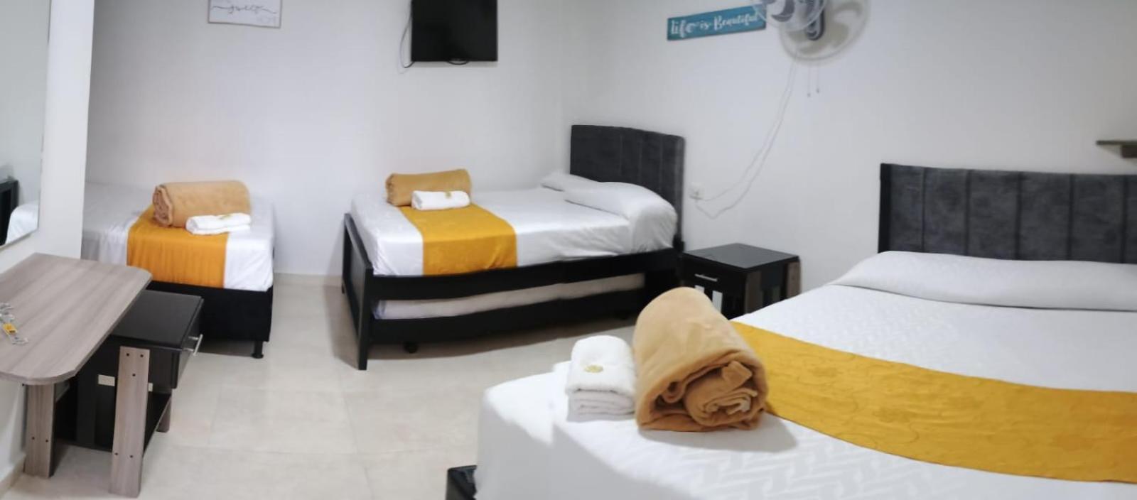 Hotel Cafe Estrella Armenia  Zewnętrze zdjęcie