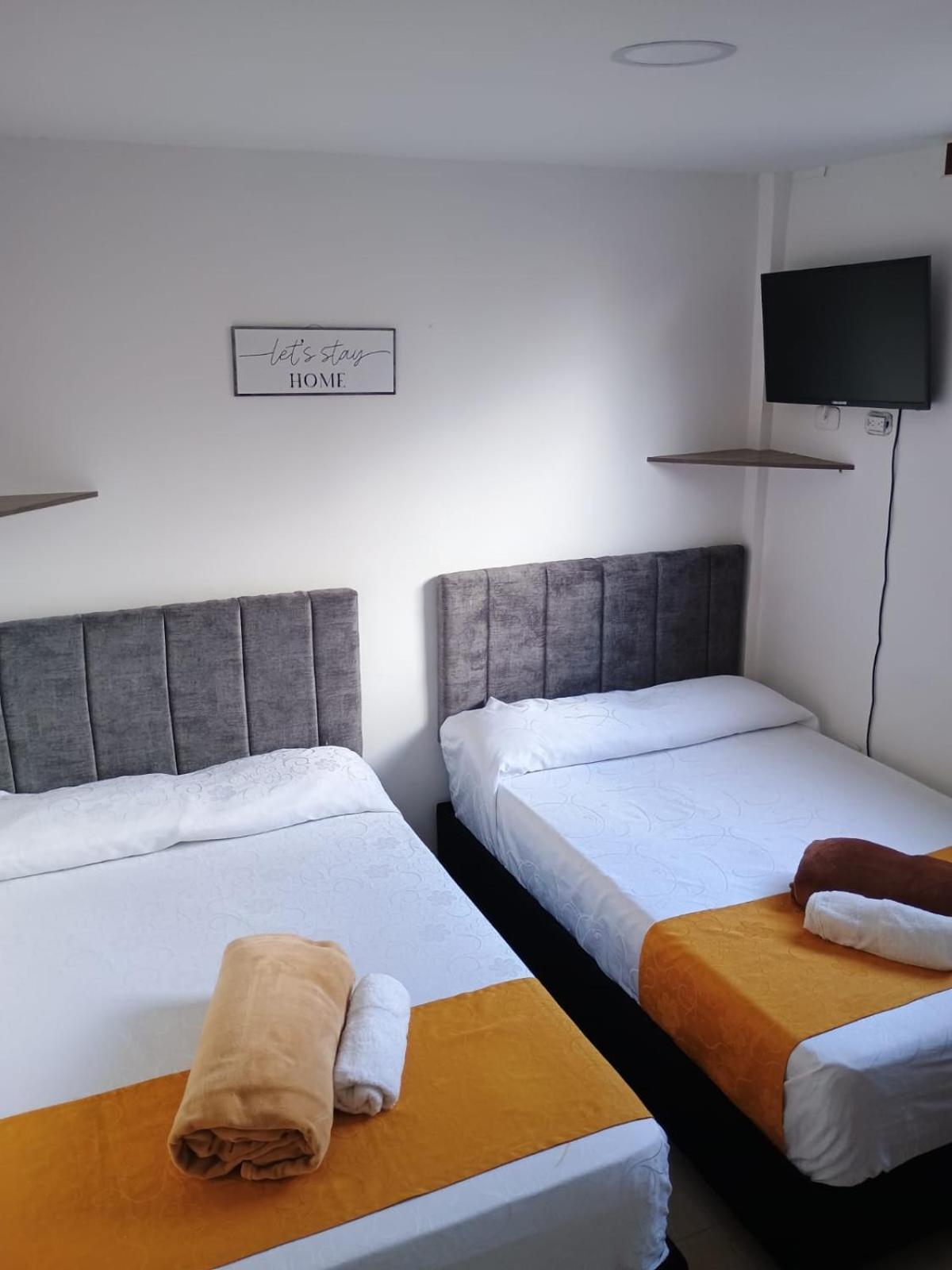 Hotel Cafe Estrella Armenia  Zewnętrze zdjęcie